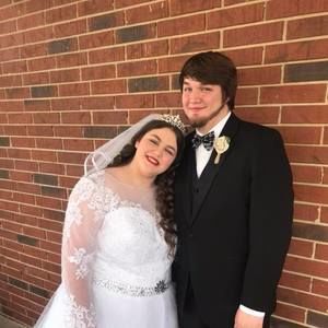 Meet your Posher, Brittney